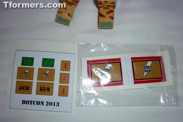 BotCon 2013   Convention Termination And Attendee Exclusives Figures Images Day 1 Gallery  (142 of 170)